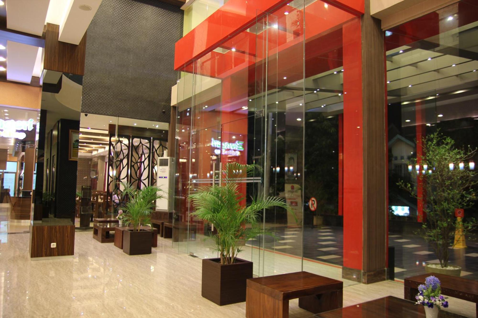 Hotel Roditha Banjarbaru Banjarmasin  Exterior photo