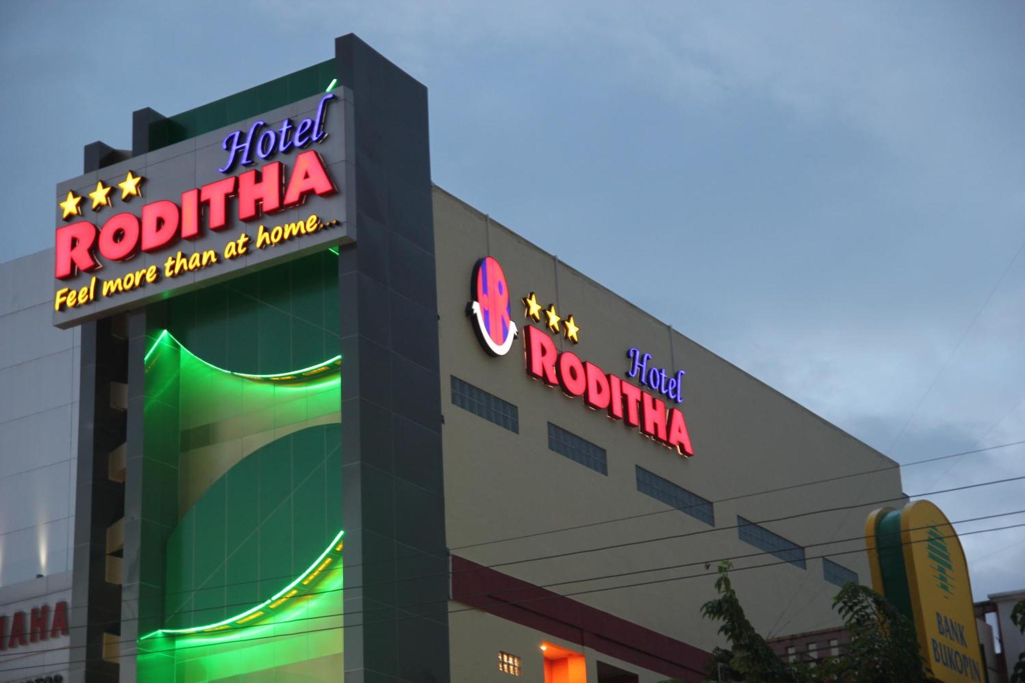 Hotel Roditha Banjarbaru Banjarmasin  Exterior photo